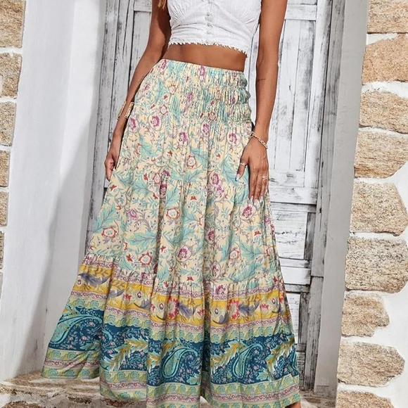 Summer Maxi Skirt Fashion Boho Long Trendy Floral High Waist. SMALL - Picture 1 of 4